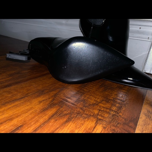 🎉SOLD🎉Saint Laurent Opyum Patent Booties - Picture 8 of 8